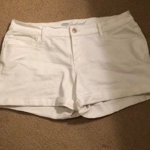 Old Navy white denim boyfriend shorts